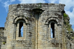 Absidioles de l'église abbatiale
