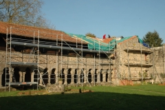 Galerie Ouest de l'abbaye pendant les travaux de restauration