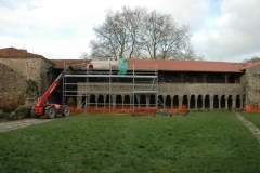 Galerie Ouest de l'abbaye pendant les travaux de restauration