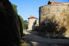 La Tour de défense sud-est et la tour de l'abbé