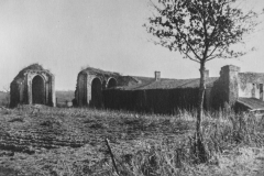 Absidioles de l'église abbatiale et mur Nord de l'abbaye