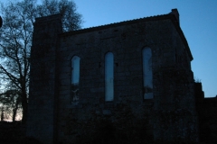 Le réfectoire à la tombée de la nuit