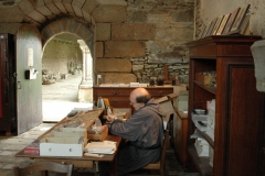 À l'intérieur du réfectoire