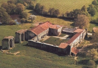 Vue aérienne de l'abbaye de La Grainetière